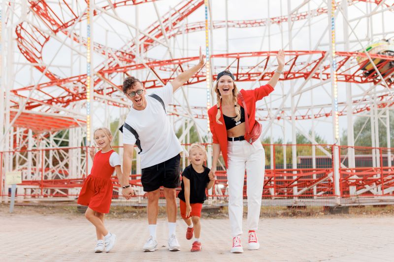 8 и 9 июля московский парк развлечений «Сказка» приглашает гостей на фестивальную программу «Любви все возрасты покорны». 