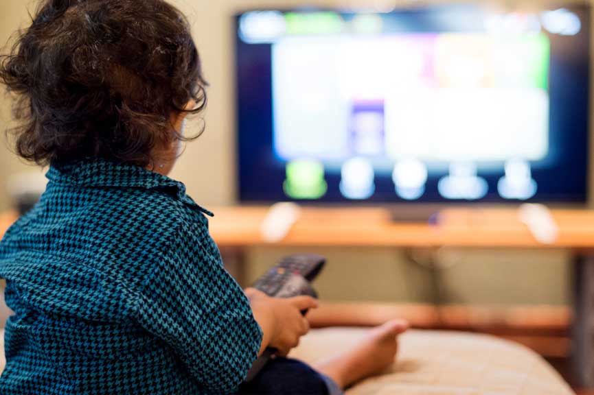 Влияние телевизора на развитие речи у детей: польза или вред