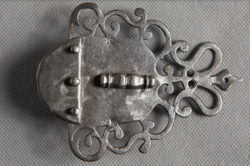 Выставка «Секрет с замочком»