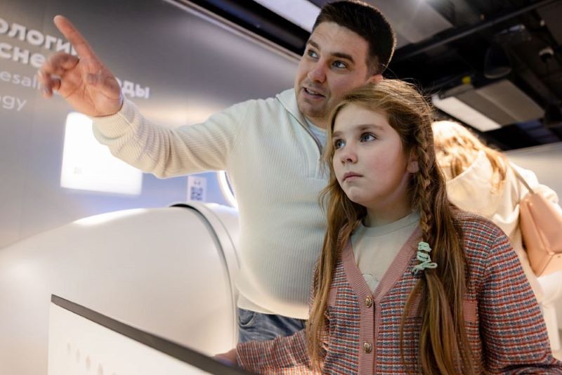 Папин день: семейный мастер-класс «Песочные часы» на ВДНХ. 17 ноября.