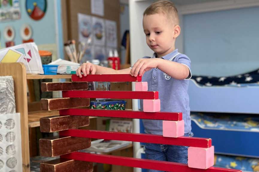 Не устарел ли метод Монтессори? Не устарел ли метод Монтессори?