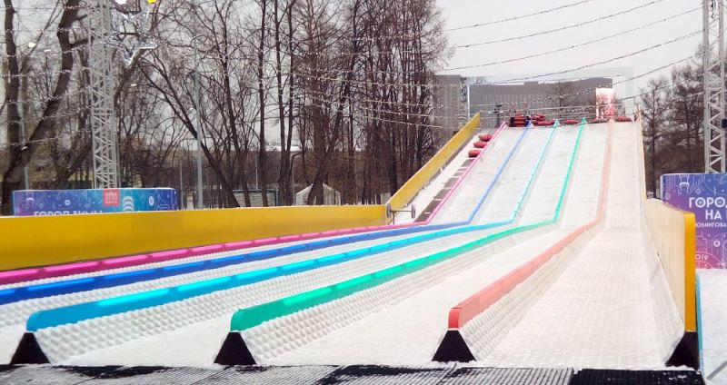 Тюбинговая горка на ВДНХ «Сияние» - 80 метров веселья для всей семьи