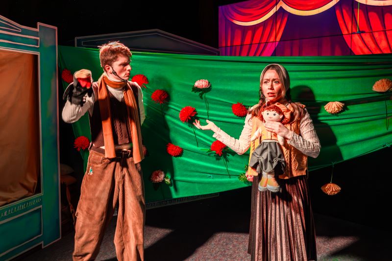 Премьера интерактивного детского спектакля «Снежная Королева. История Кая и Герды» в Москвариуме