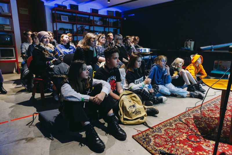 Ноябрь без скуки: гид по самым заряженным событиям для детей и подростков Ноябрь без скуки: гид по самым заряженным событиям для детей и подростков