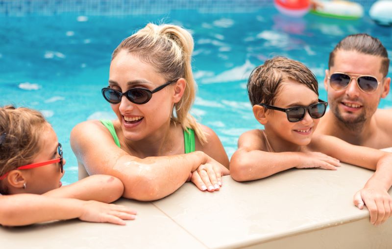 Семейный день в Аквапарке «Лужники». 23.04.25. 0+