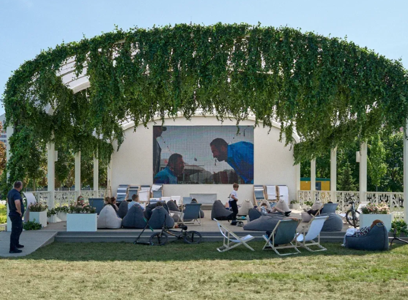 Летние кинотеатры под открытым небом в парках Москвы. 0+