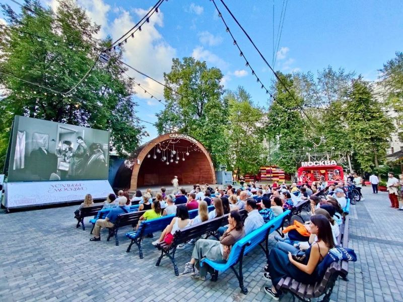 «КИНО-СредА» в Саду им. Баумана. 6+