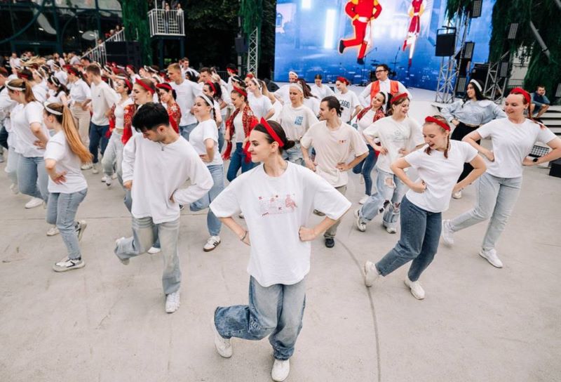 Семейный фестиваль русской культуры на Болотной площади. 0+