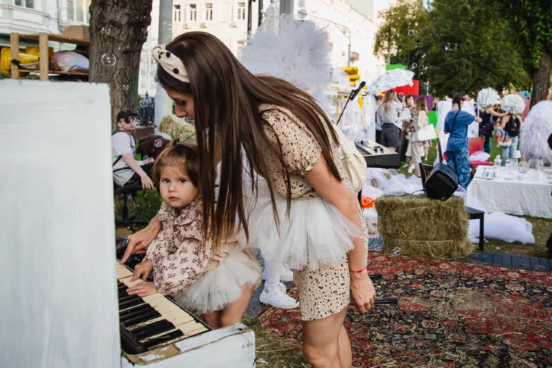 День Снежной Королевы на Цветном бульваре.04.06.0+