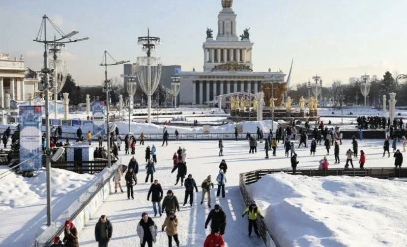 Спортивно-развлекательное шоу «Чемпионы» на ВНДХ.21.02.6+
