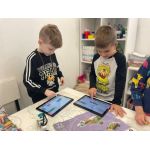 Сад детского центра интеллектуального развития "Мауси Котауси"