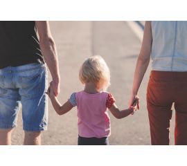 Единственный ребенок в семье: как его воспитывать