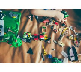 Как научить ребенка бережному отношению к вещам?