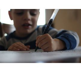 Дислексия и дисграфия: что делать, если у ребенка трудности в обучении?