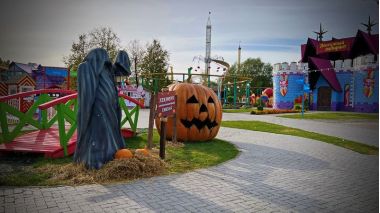 Парк развлечений «Сказка» дарит всем детям и подросткам билеты в Дом страха