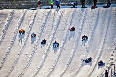 Где покататься на тюбинге в Москве и Подмосковье