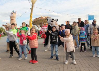 Масштабный фестиваль «Моймай Фест» в майские праздники в парке развлечений «Сказка» 