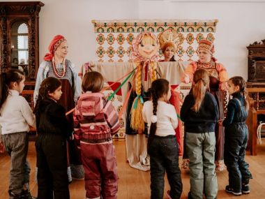 Масленица в музее-заповеднике «Коломенское» и усадьбе «Измайлово»